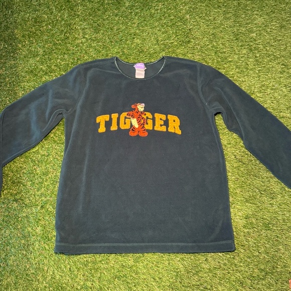 Vintage Disney Tigger Green Sweater - Picture 7 of 7